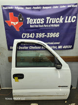 1999-2006 Chevrolet Silverado / GMC Sierra 1500 2500 3500 HD Front Passenger side Door RH