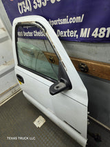 1999-2006 Chevrolet Silverado / GMC Sierra 1500 2500 3500 HD Front Passenger side Door RH