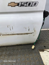 1999-2006 Chevrolet Silverado / GMC Sierra 1500 2500 3500 HD Front Passenger side Door RH