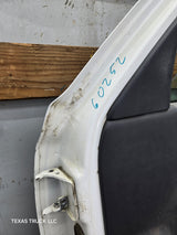 1999-2006 Chevrolet Silverado / GMC Sierra 1500 2500 3500 HD Front Passenger side Door RH