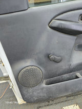 1999-2006 Chevrolet Silverado / GMC Sierra 1500 2500 3500 HD Front Passenger side Door RH