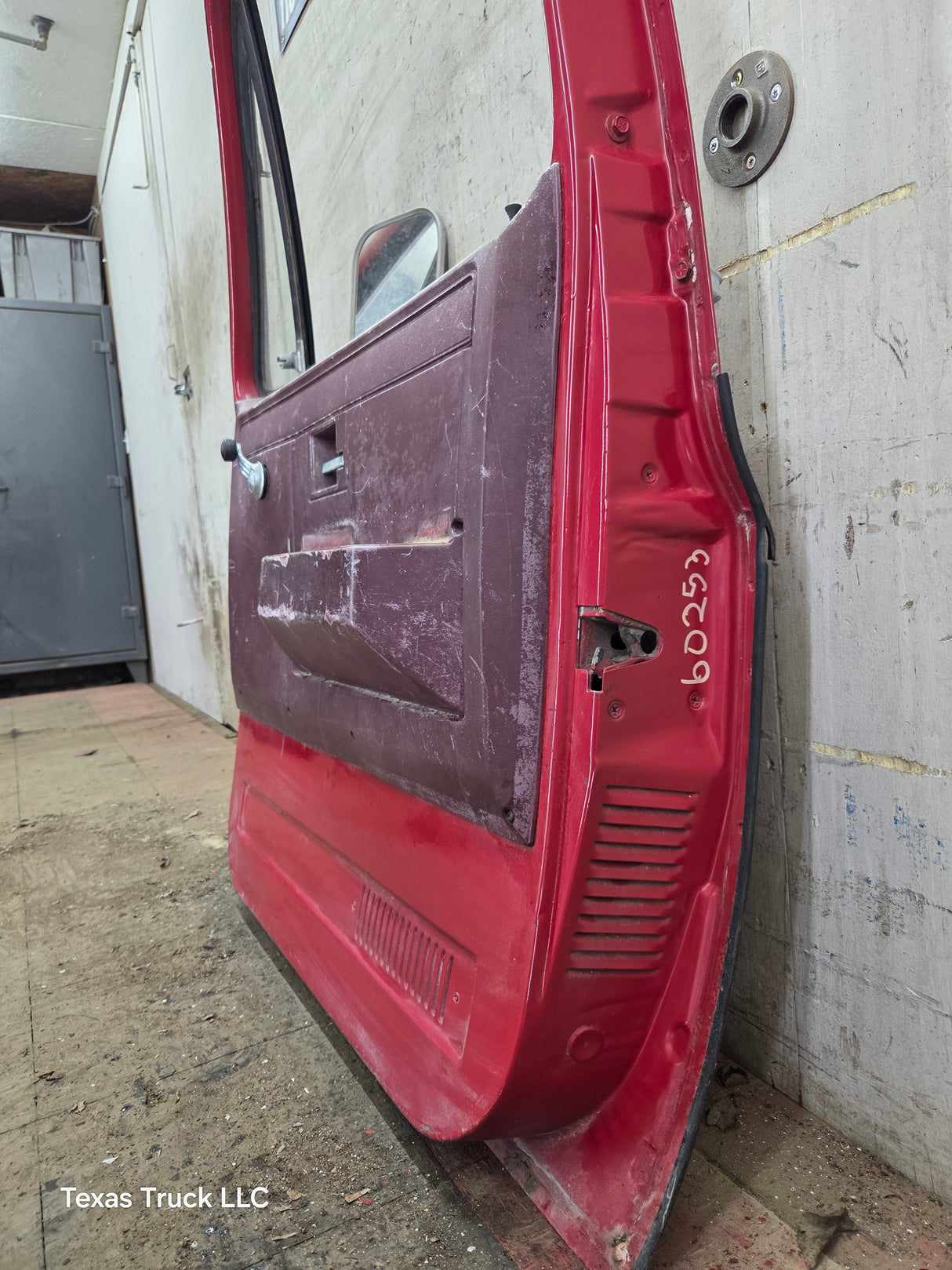 1973-1987 Chevrolet / GMC Square Body Front Passenger Side RH Door K / C Series