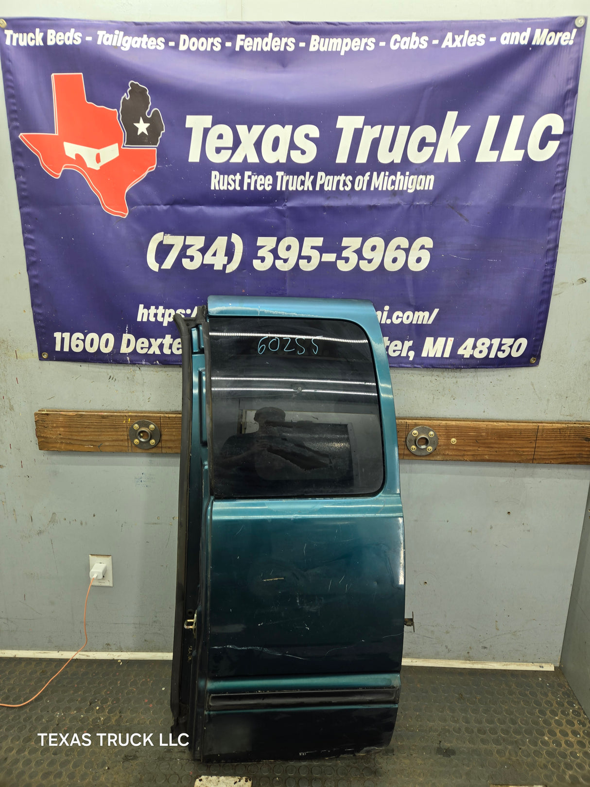 1994-2002 Dodge Ram 2nd Gen LH Driver Side Rear Extended Cab Door 1500 2500 3500