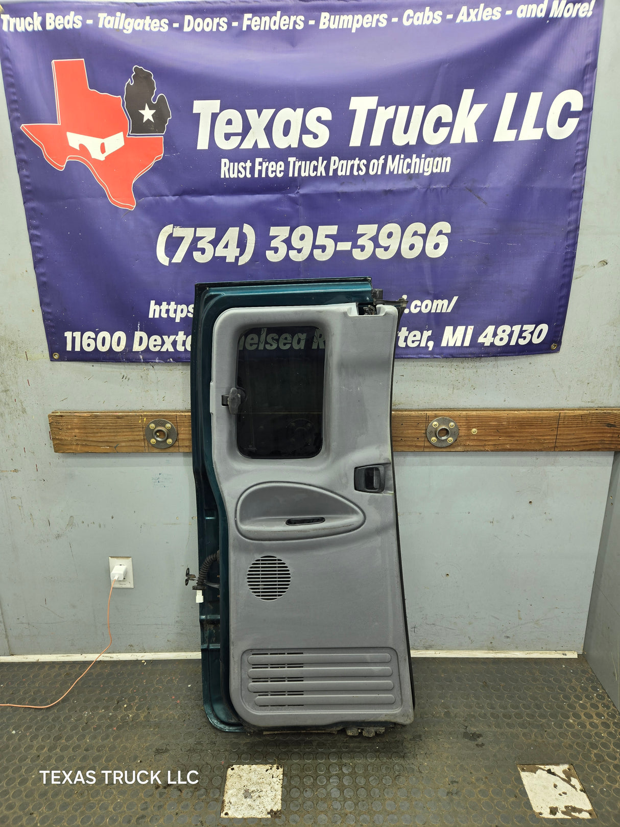 1994-2002 Dodge Ram 2nd Gen LH Driver Side Rear Extended Cab Door 1500 2500 3500