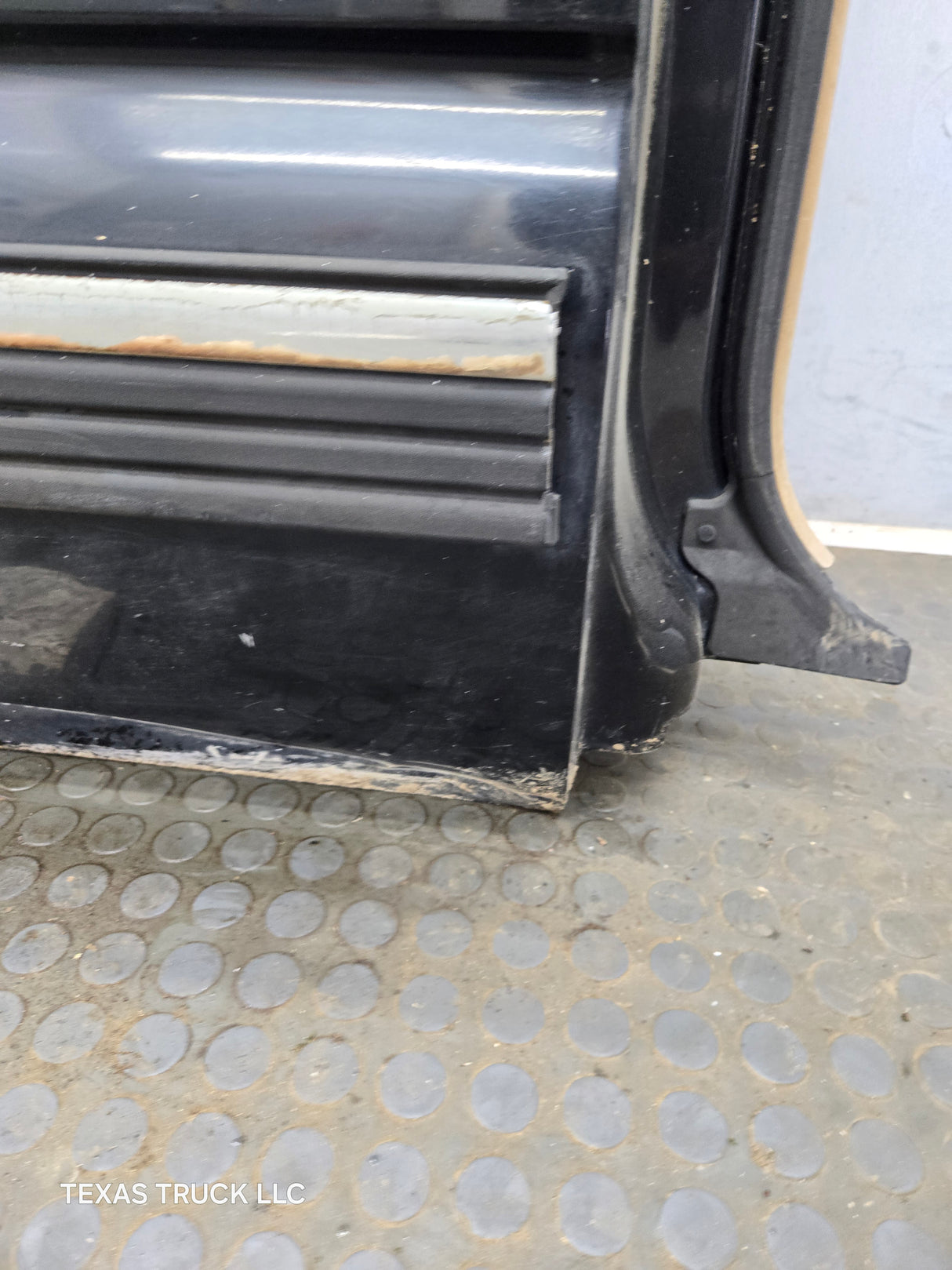 1999-2006 Chevrolet Silverado / GMC Sierra 1500 2500 3500 HD Rear Passenger side Extended Cab rear door