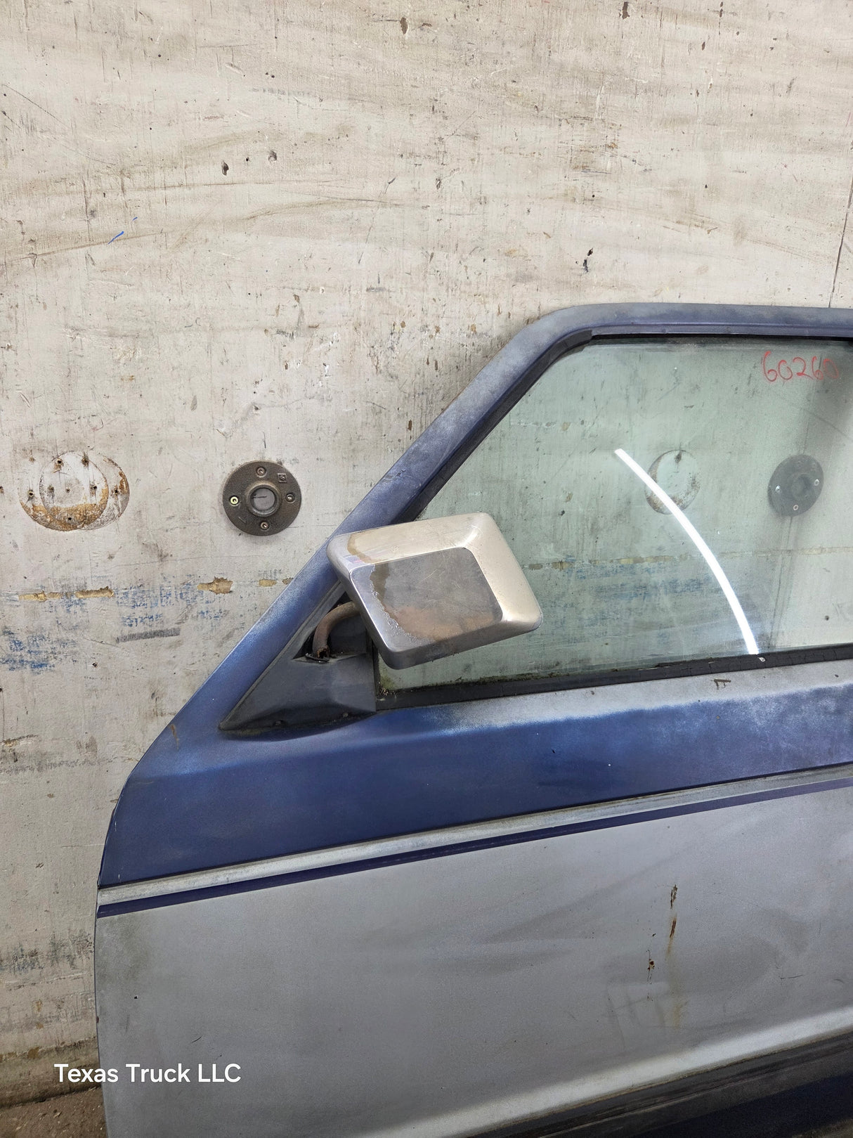1982-1993 Chevrolet S10 /  GMC S15 Sonoma LH Driver Side Front Door