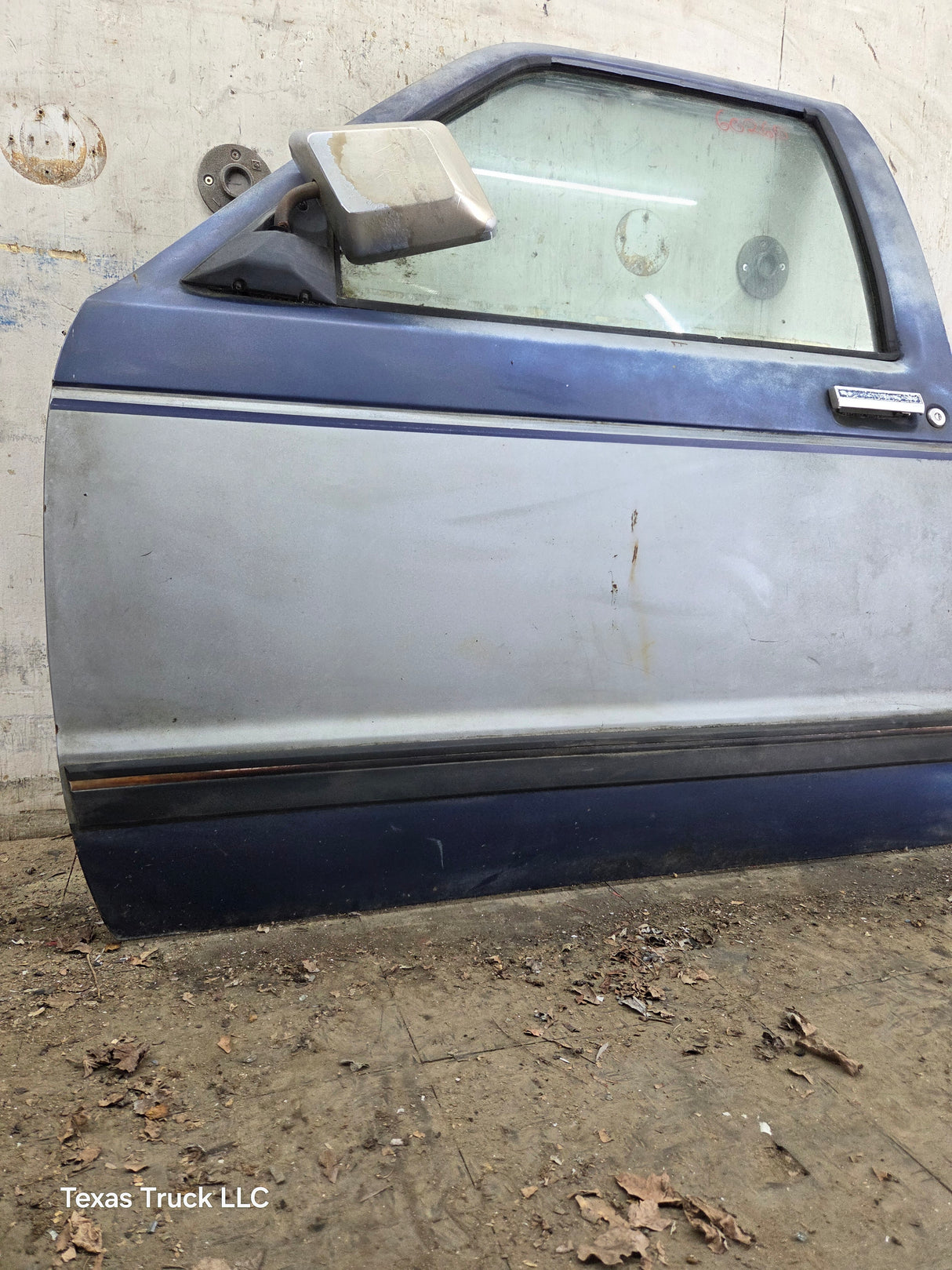 1982-1993 Chevrolet S10 /  GMC S15 Sonoma LH Driver Side Front Door