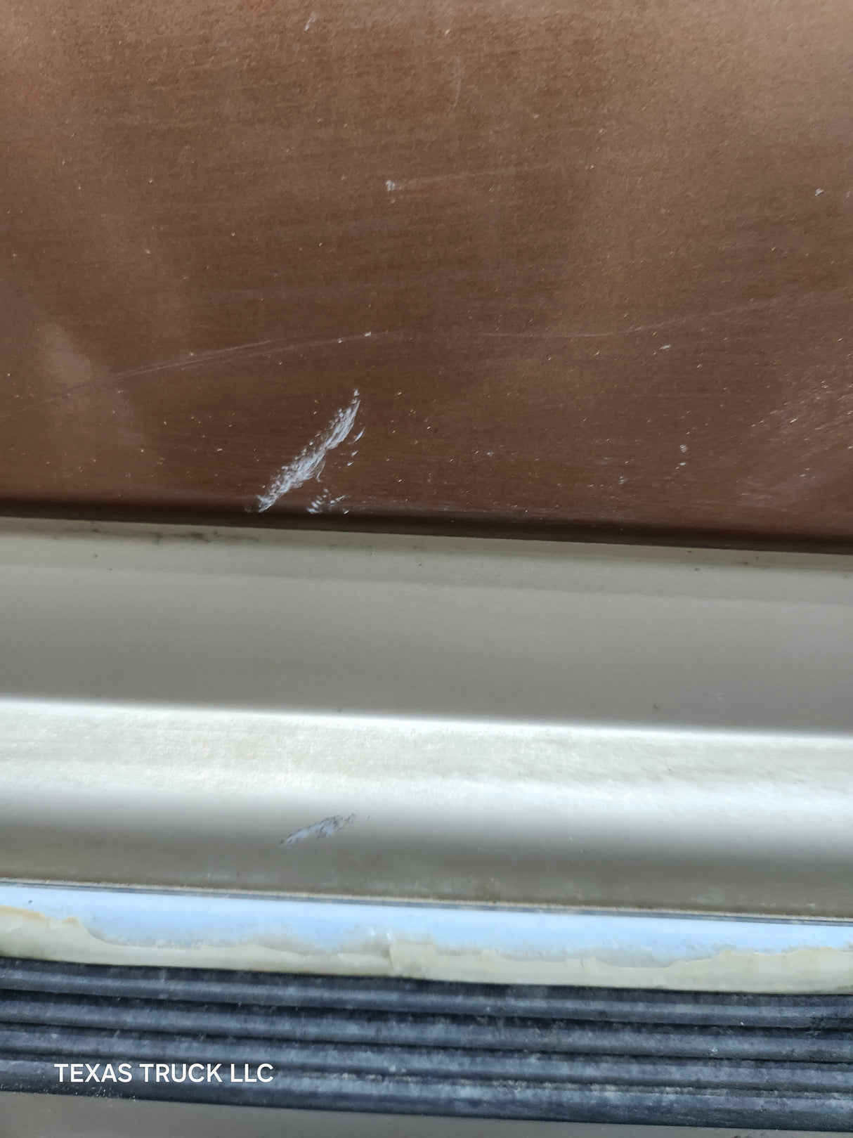 1988-2000 Chevrolet Silverado Suburban GMC Sierra LH Front Driver Side Door