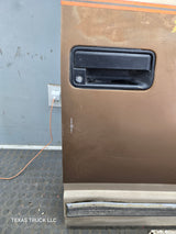 1988-2000 Chevrolet Silverado Suburban GMC Sierra RH Front Passenger Door
