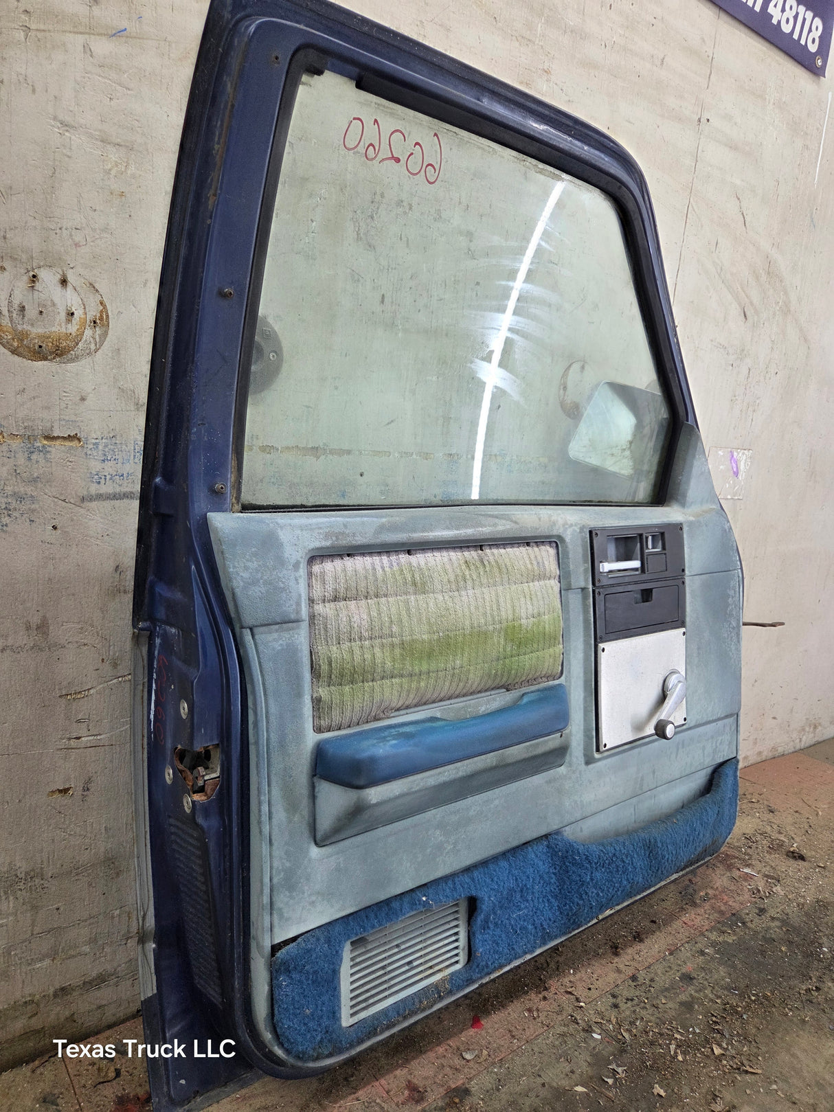 1982-1993 Chevrolet S10 /  GMC S15 Sonoma LH Driver Side Front Door