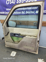 1988-2000 Chevrolet Silverado Suburban GMC Sierra RH Front Passenger Door