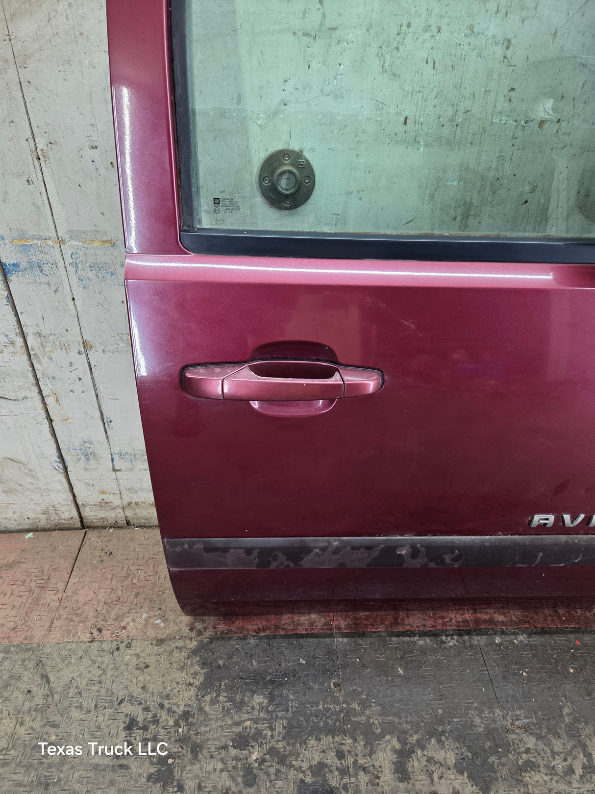 2007-2013 Chevrolet Silverado / GMC Sierra 1500 2500 3500 HD RH Front Passenger Side Door