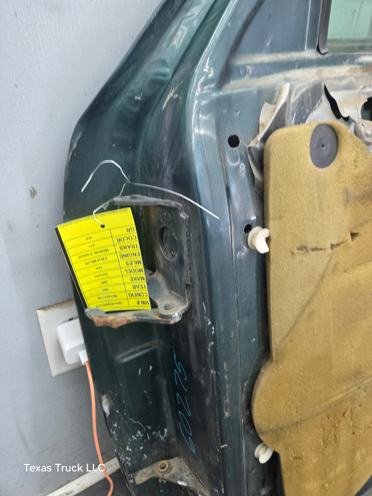 1982-1993 Chevrolet S10 /  GMC S15 Sonoma LH Driver Side Front Door