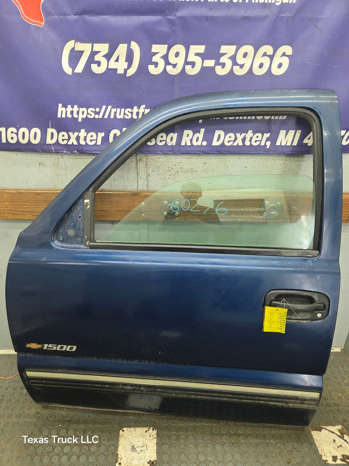 1999-2006 Chevrolet Silverado / GMC Sierra 1500 2500 3500 HD Front Driver Side Door LH