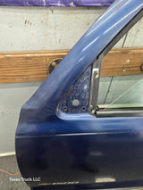 1999-2006 Chevrolet Silverado / GMC Sierra 1500 2500 3500 HD Front Driver Side Door LH