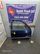1999-2006 Chevrolet Silverado / GMC Sierra 1500 2500 3500 HD Front Passenger side Door RH
