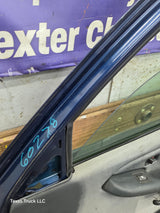 1999-2006 Chevrolet Silverado / GMC Sierra 1500 2500 3500 HD Front Passenger side Door RH