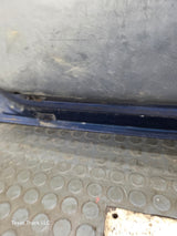 1999-2006 Chevrolet Silverado / GMC Sierra 1500 2500 3500 HD Front Passenger side Door RH
