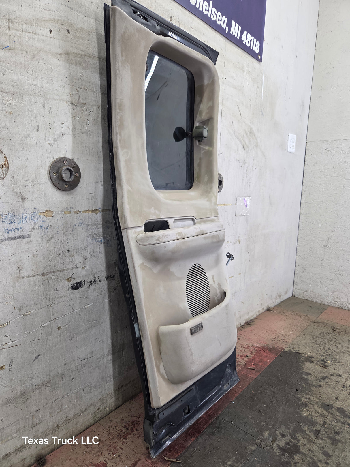 1997-2003 Ford F150 Passenger Side RH Rear Extended Cab Door