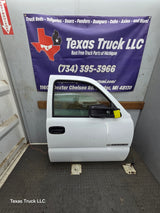1999-2006 Chevrolet Silverado / GMC Sierra 1500 2500 3500 HD Front Passenger side Door RH