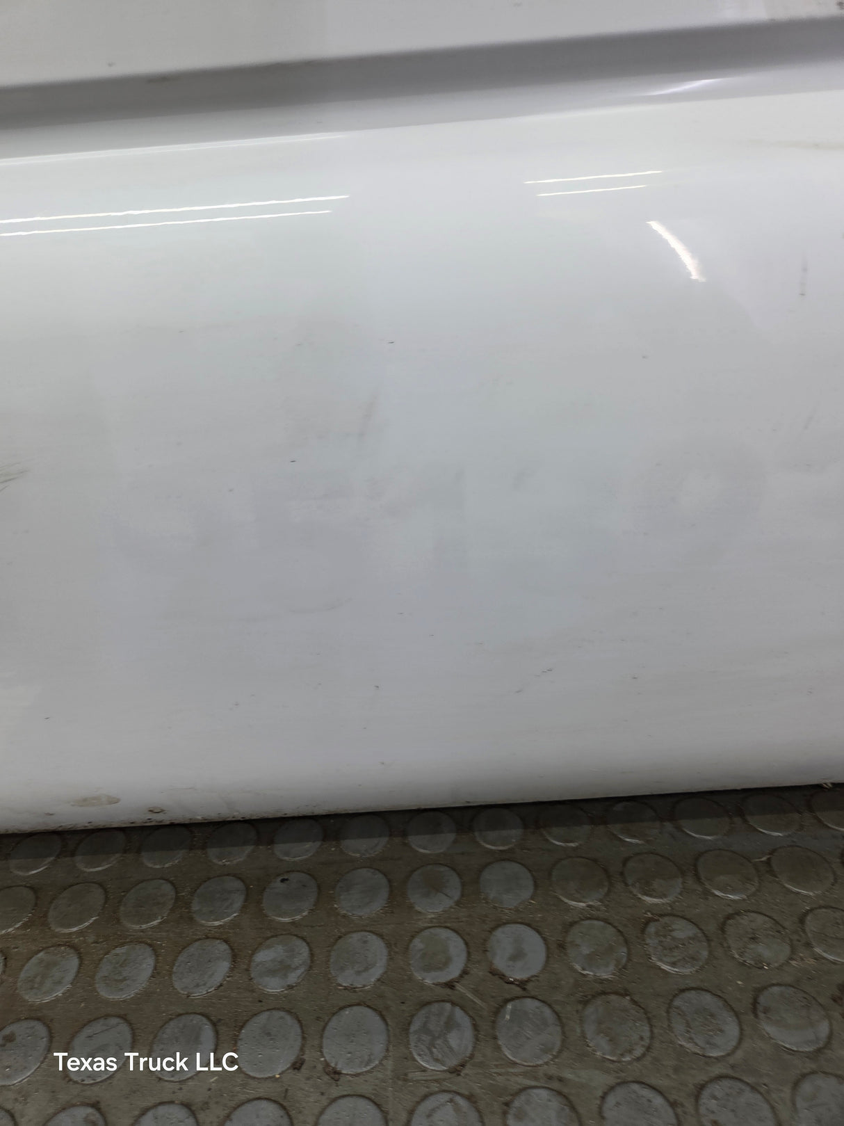 1999-2006 Chevrolet Silverado / GMC Sierra 1500 2500 3500 HD Front Passenger side Door RH