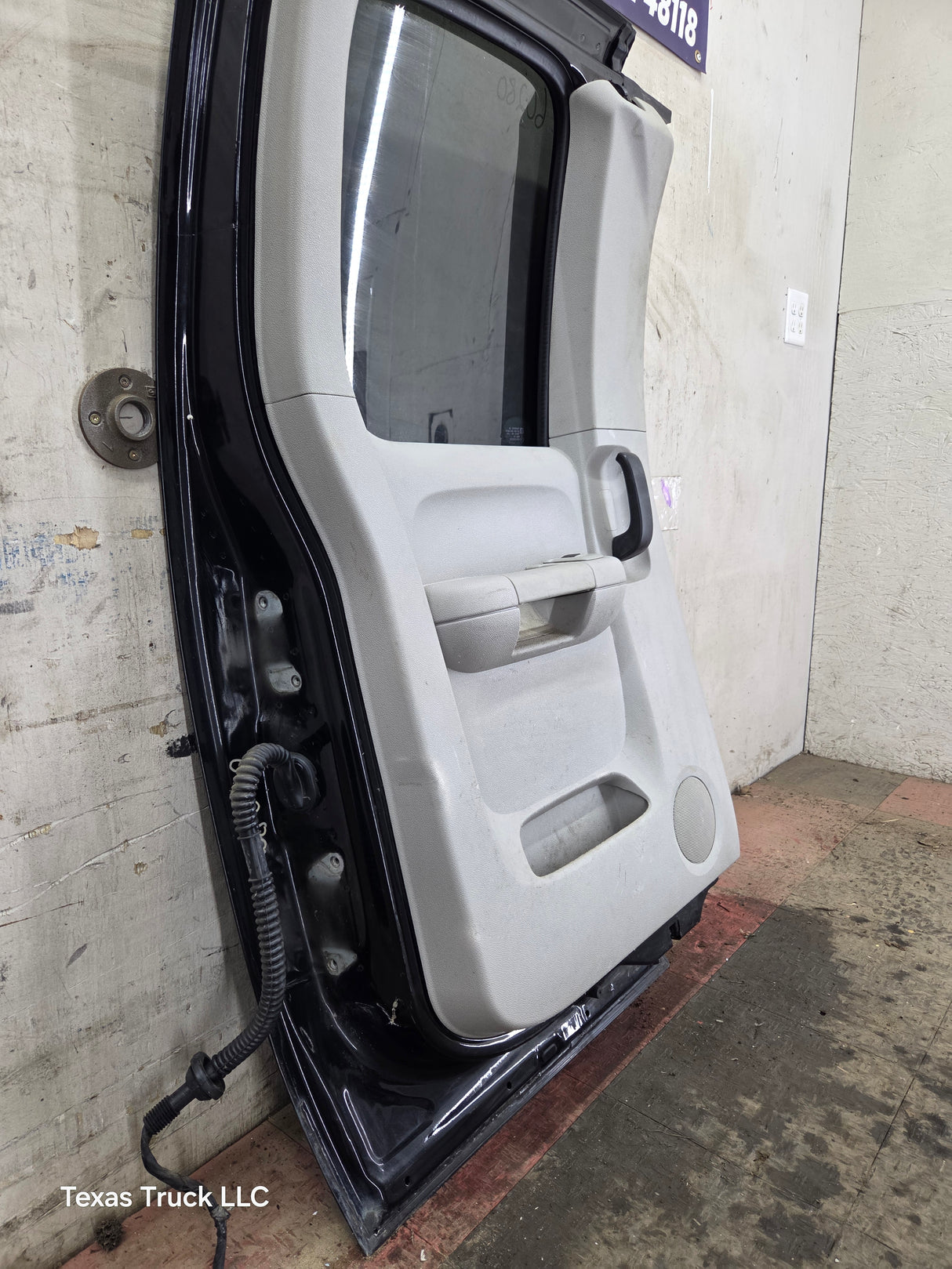 2007-2013 Chevrolet Silverado / GMC Sierra 1500 2500 3500 HD Driver Side Extended Cab LH Rear Door