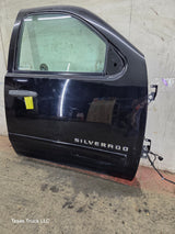2007-2013 Chevrolet Silverado / GMC Sierra 1500 2500 3500 HD RH Front Passenger Side Door