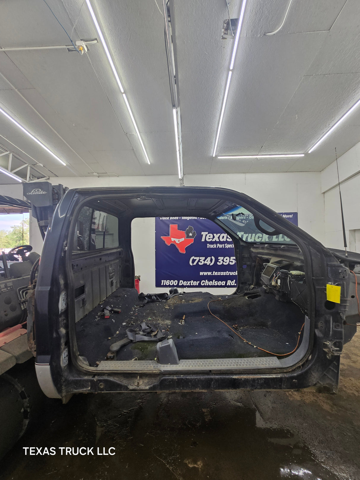1999-2007 Ford Super Duty Extended Cab F250 F350 F450 F550