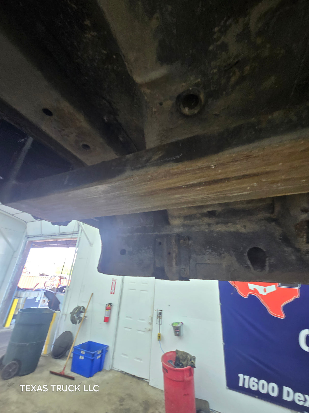 1999-2007 Ford Super Duty Extended Cab F250 F350 F450 F550