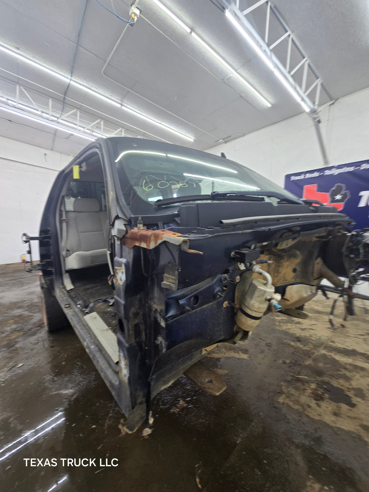 2007-2013 Chevrolet Silverado / GMC Sierra 1500 2500 3500 HD Extended Cab