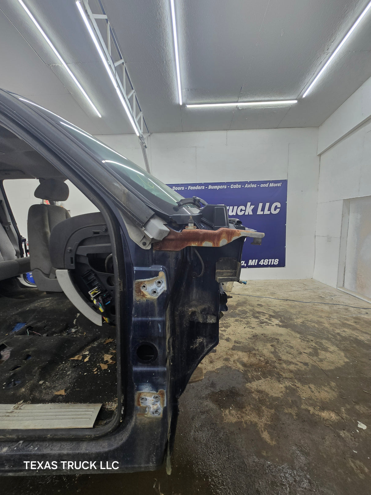 2007-2013 Chevrolet Silverado / GMC Sierra 1500 2500 3500 HD Extended Cab