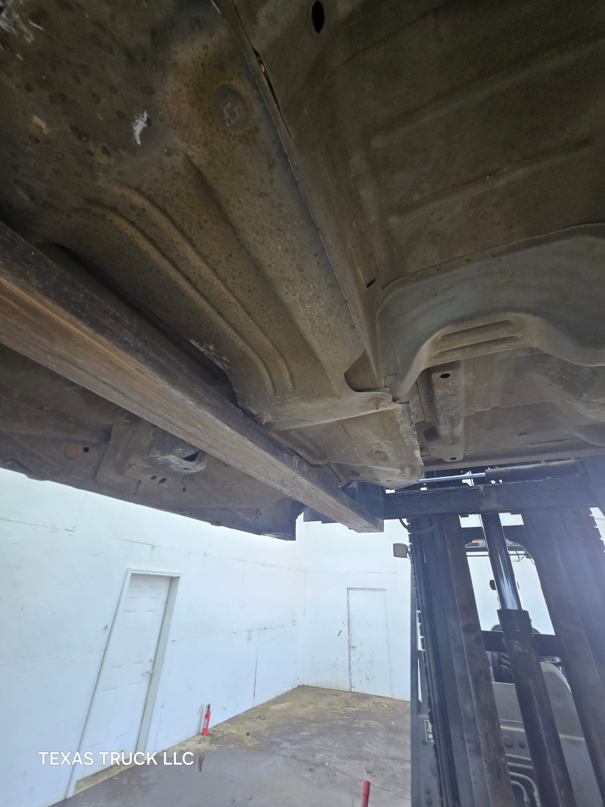 2007-2013 Chevrolet Silverado / GMC Sierra 1500 2500 3500 HD Extended Cab