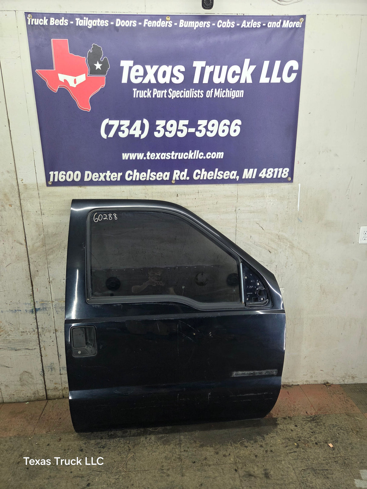 1999-2011 Ford Super Duty / Excursion Front Passenger RH Door F250 F350 F450 F550