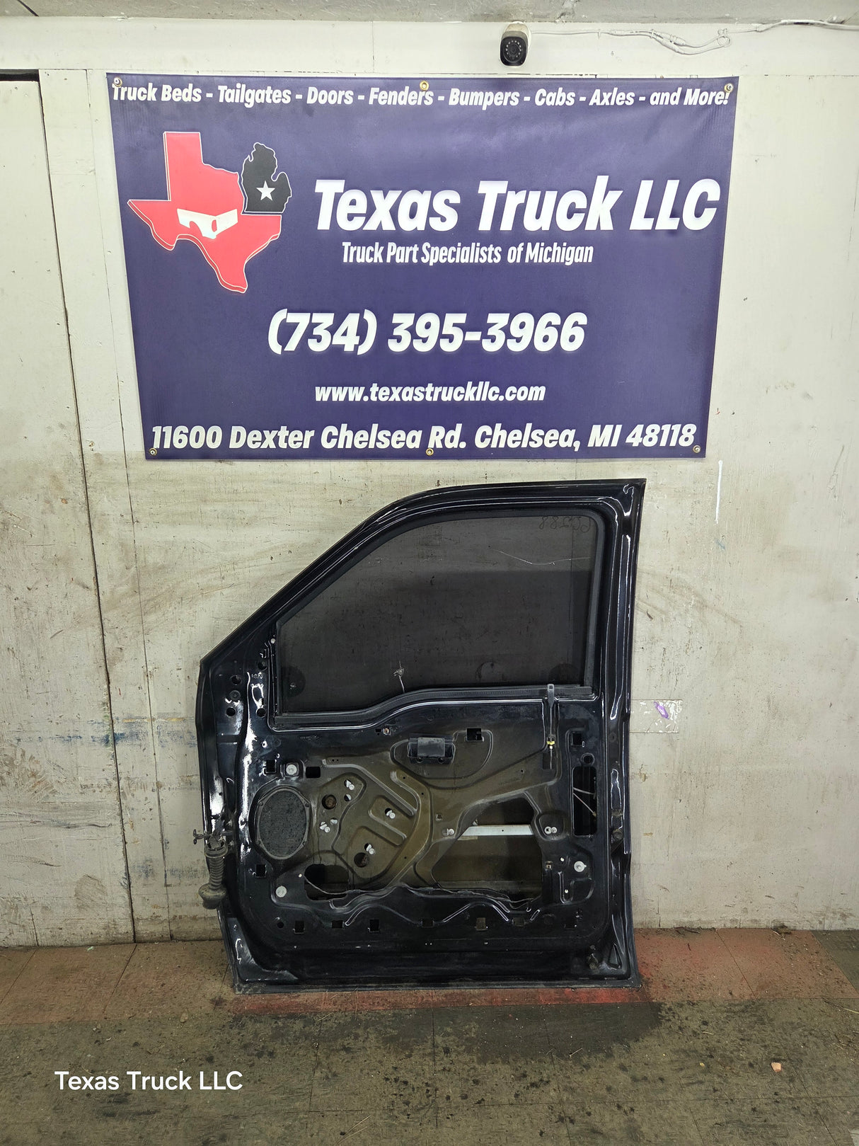 1999-2011 Ford Super Duty / Excursion Front Passenger RH Door F250 F350 F450 F550