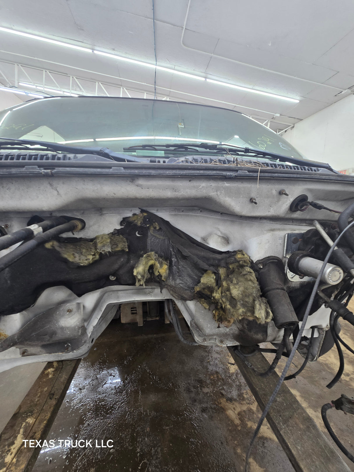 1999-2007 Chevrolet Silverado / GMC Sierra 1500 2500 HD 3500HD Regular Cab Body