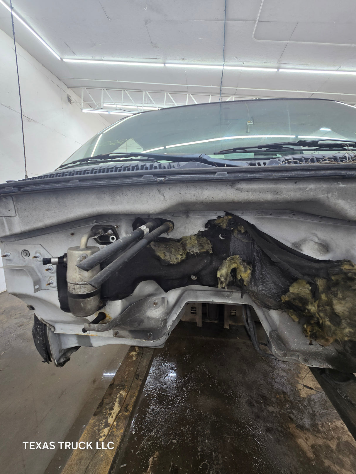 1999-2007 Chevrolet Silverado / GMC Sierra 1500 2500 HD 3500HD Regular Cab Body