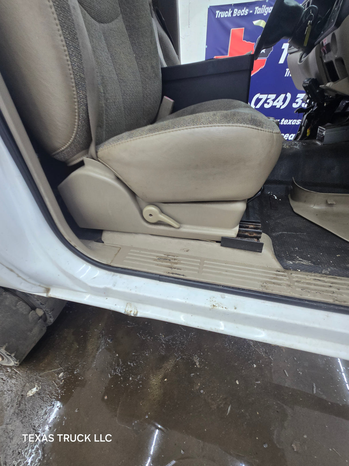 1999-2007 Chevrolet Silverado / GMC Sierra 1500 2500 HD 3500HD Regular Cab Body