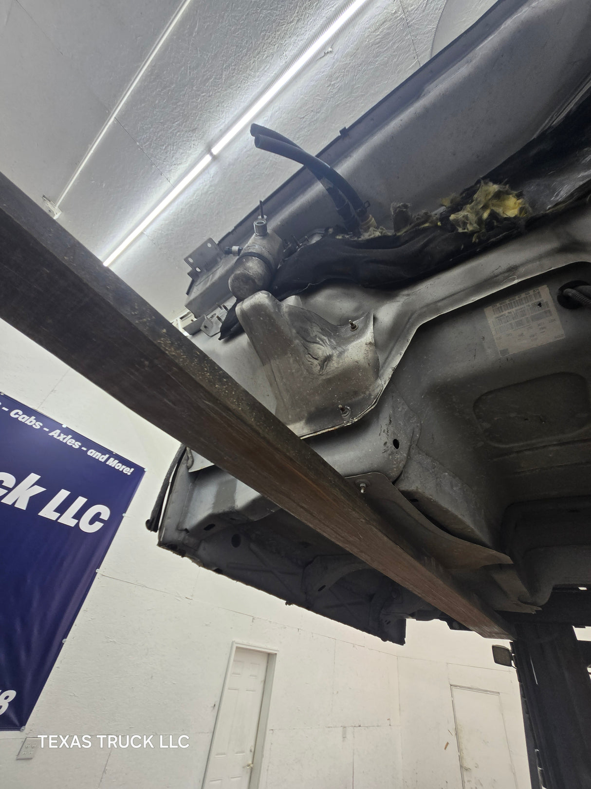 1999-2007 Chevrolet Silverado / GMC Sierra 1500 2500 HD 3500HD Regular Cab Body