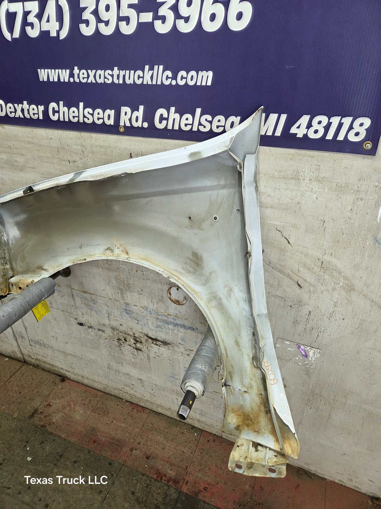 1999-2007 Ford Super Duty RH Passenger Side Front Fender F250 F350 F450 F550 Excursion