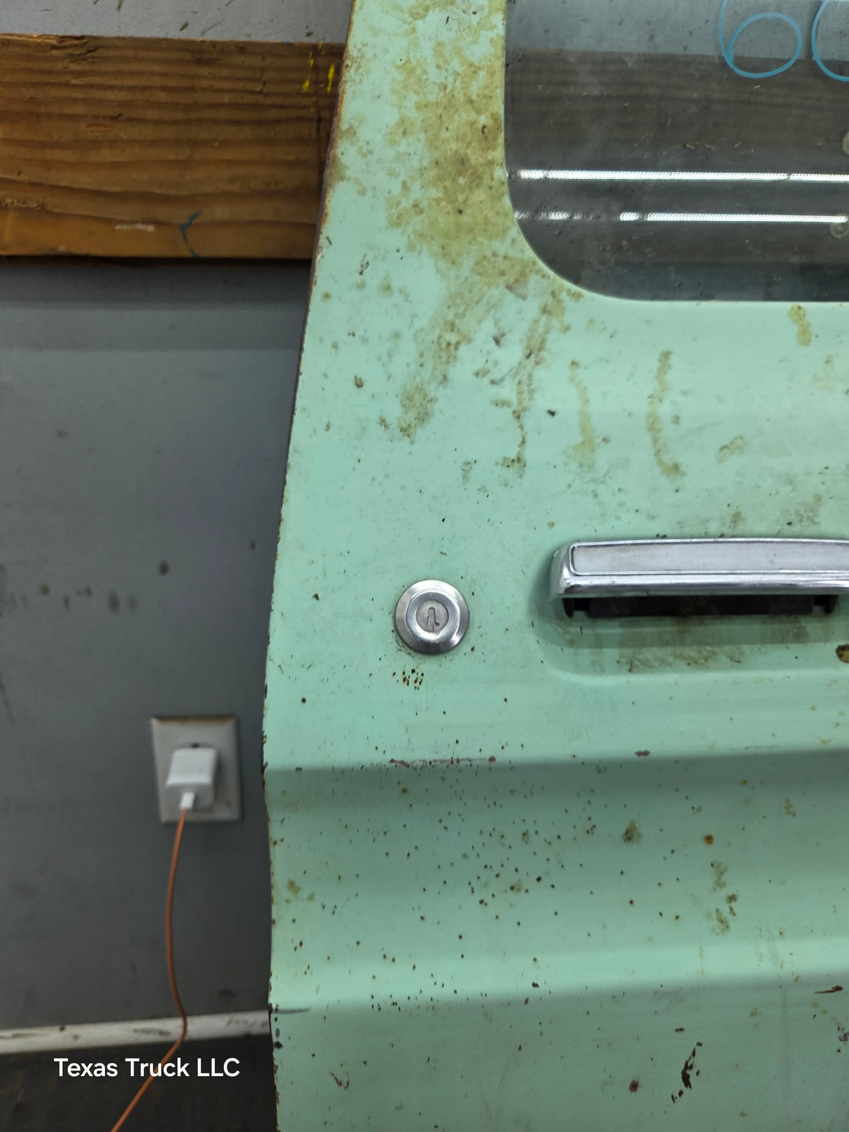 1973-1979 Ford F100 F150 F250 F350 RH Passenger Side Front Door