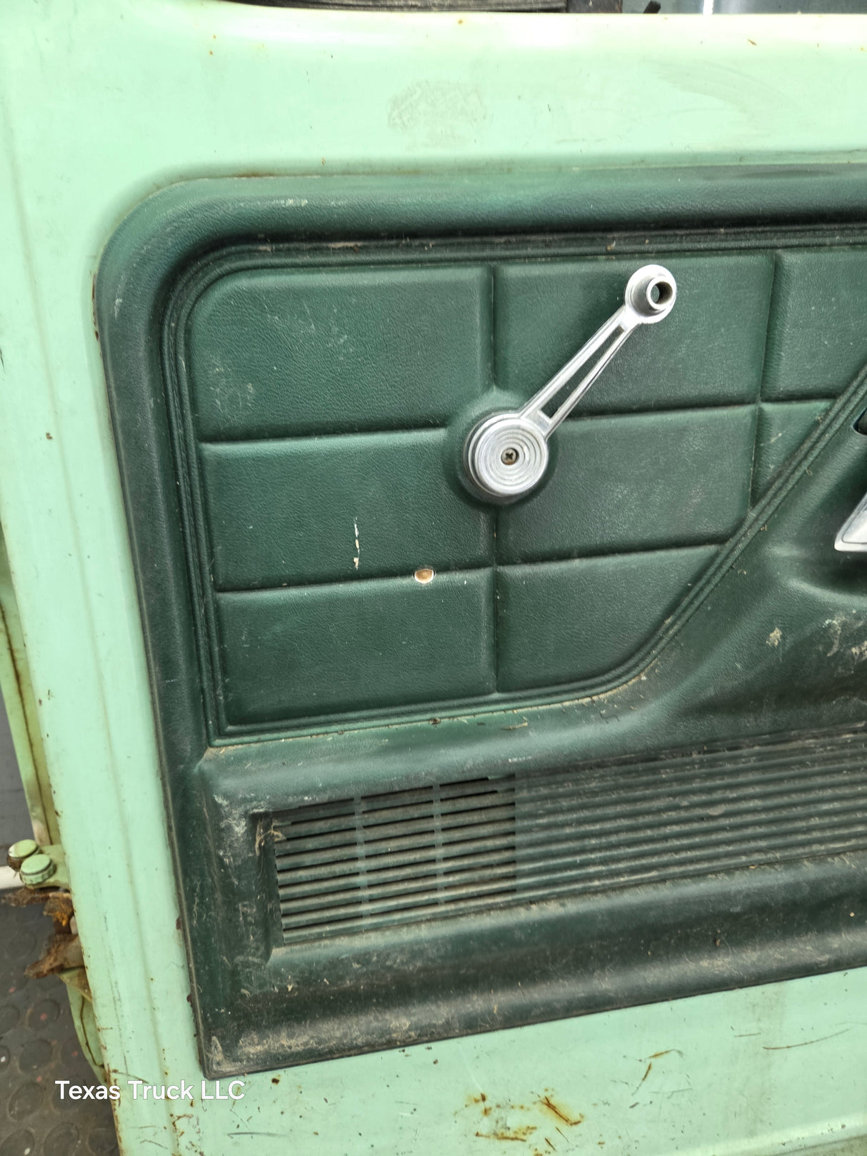 1973-1979 Ford F100 F150 F250 F350 RH Passenger Side Front Door