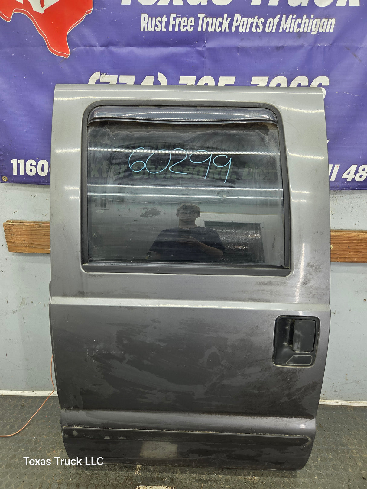 1999-2011 Ford Super Duty LH Driver Side Rear Crew Cab Door F250 F350 F450 F550