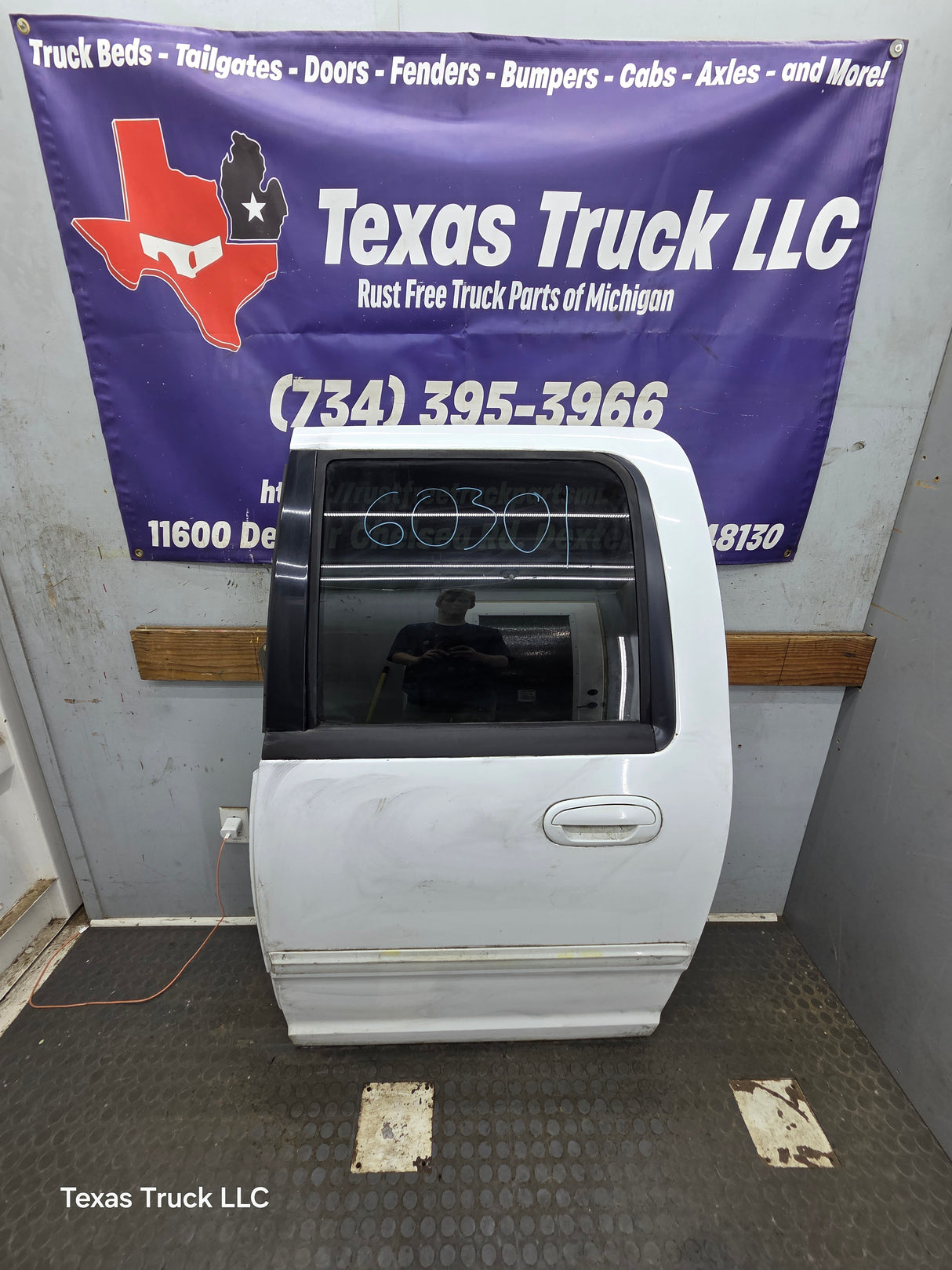 1997-2003 Ford F150 Driver Side Rear Crew Cab Door Left Hand