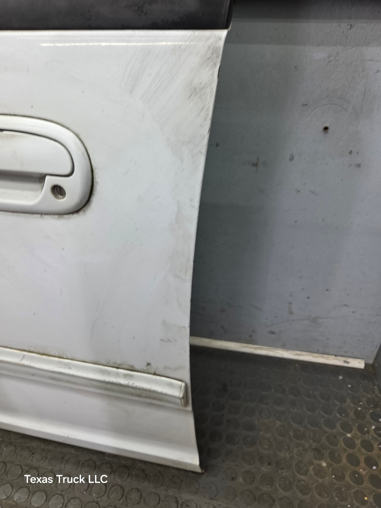 1997-2003 Ford F150 Crew Cab Driver Side LH Front Door