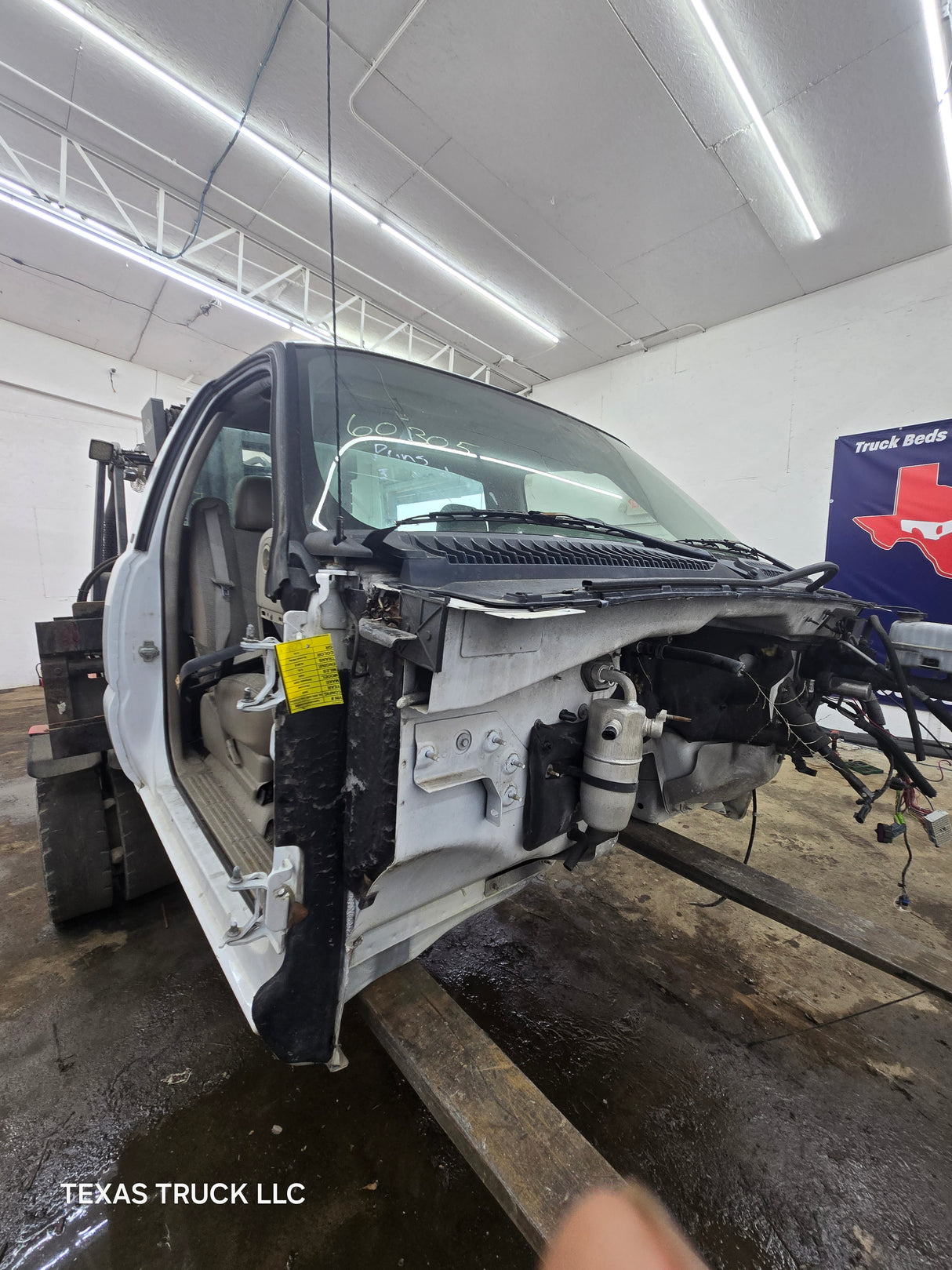 1999-2007 Chevrolet Silverado / GMC Sierra 1500 2500 HD 3500HD Regular Cab Body