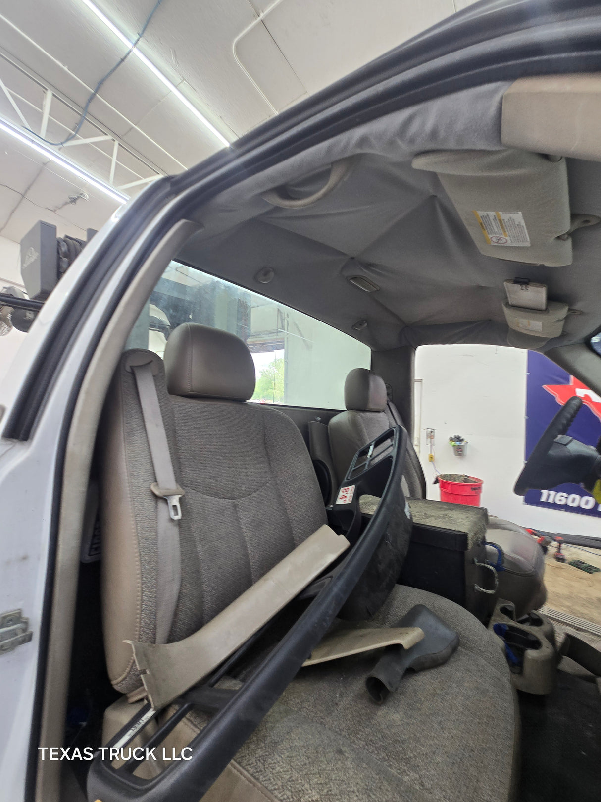 1999-2007 Chevrolet Silverado / GMC Sierra 1500 2500 HD 3500HD Regular Cab Body