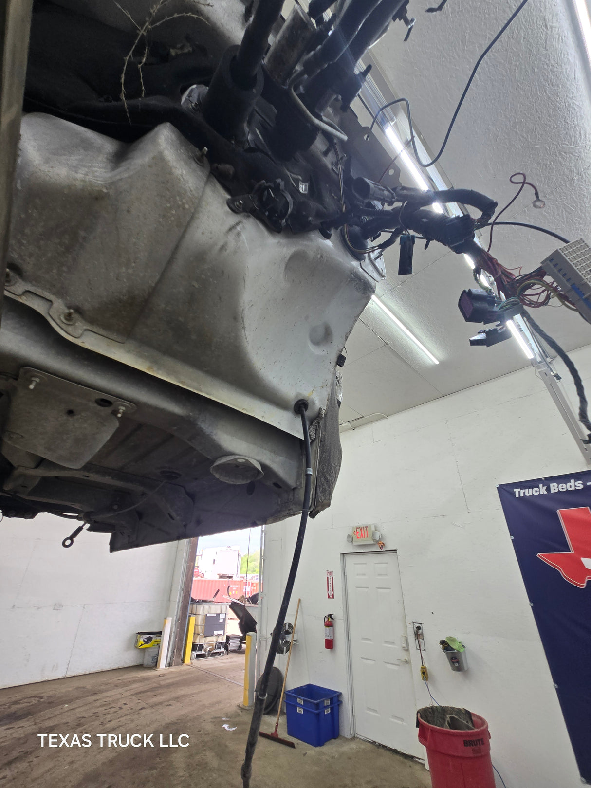 1999-2007 Chevrolet Silverado / GMC Sierra 1500 2500 HD 3500HD Regular Cab Body