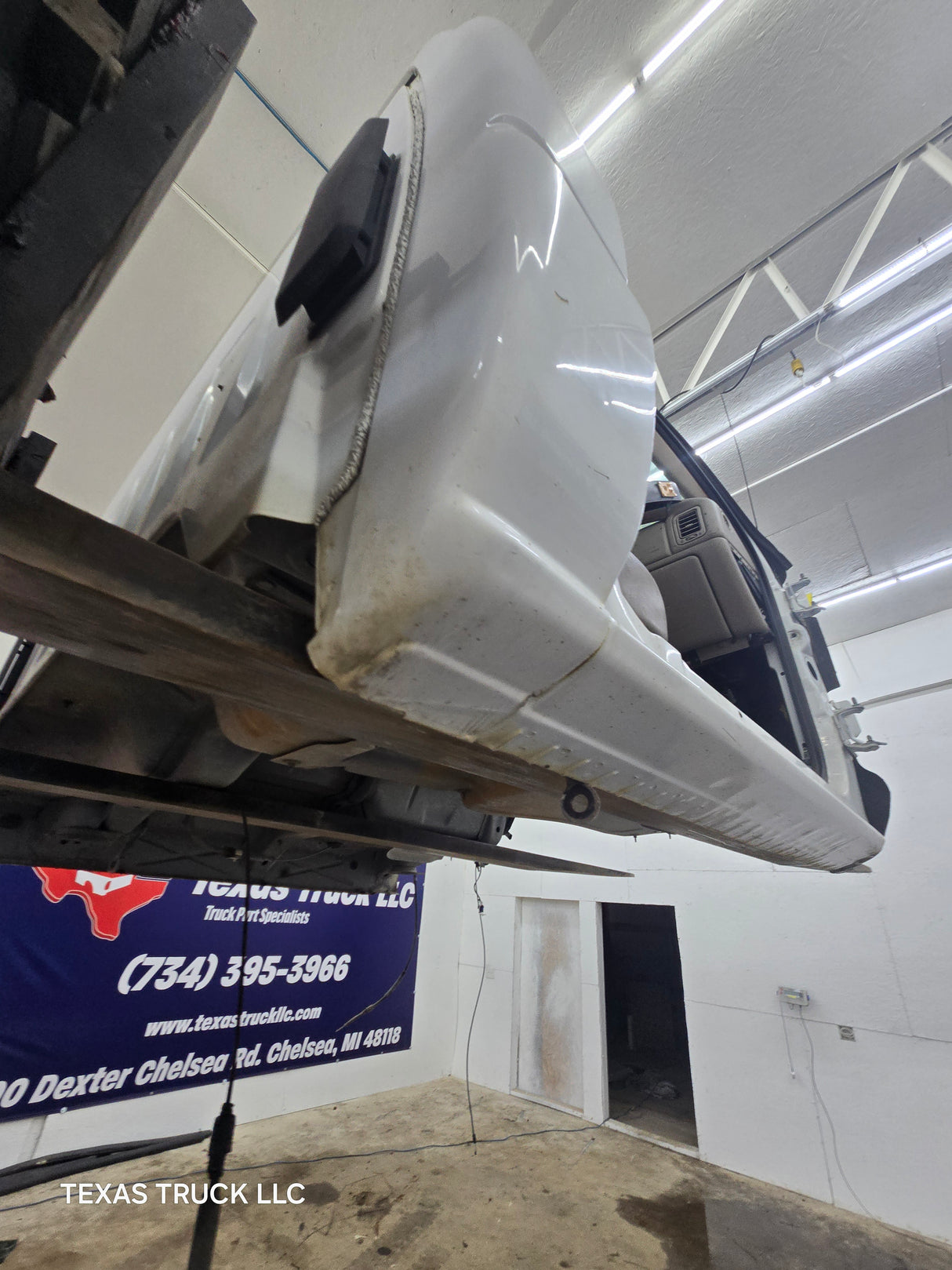 1999-2007 Chevrolet Silverado / GMC Sierra 1500 2500 HD 3500HD Regular Cab Body