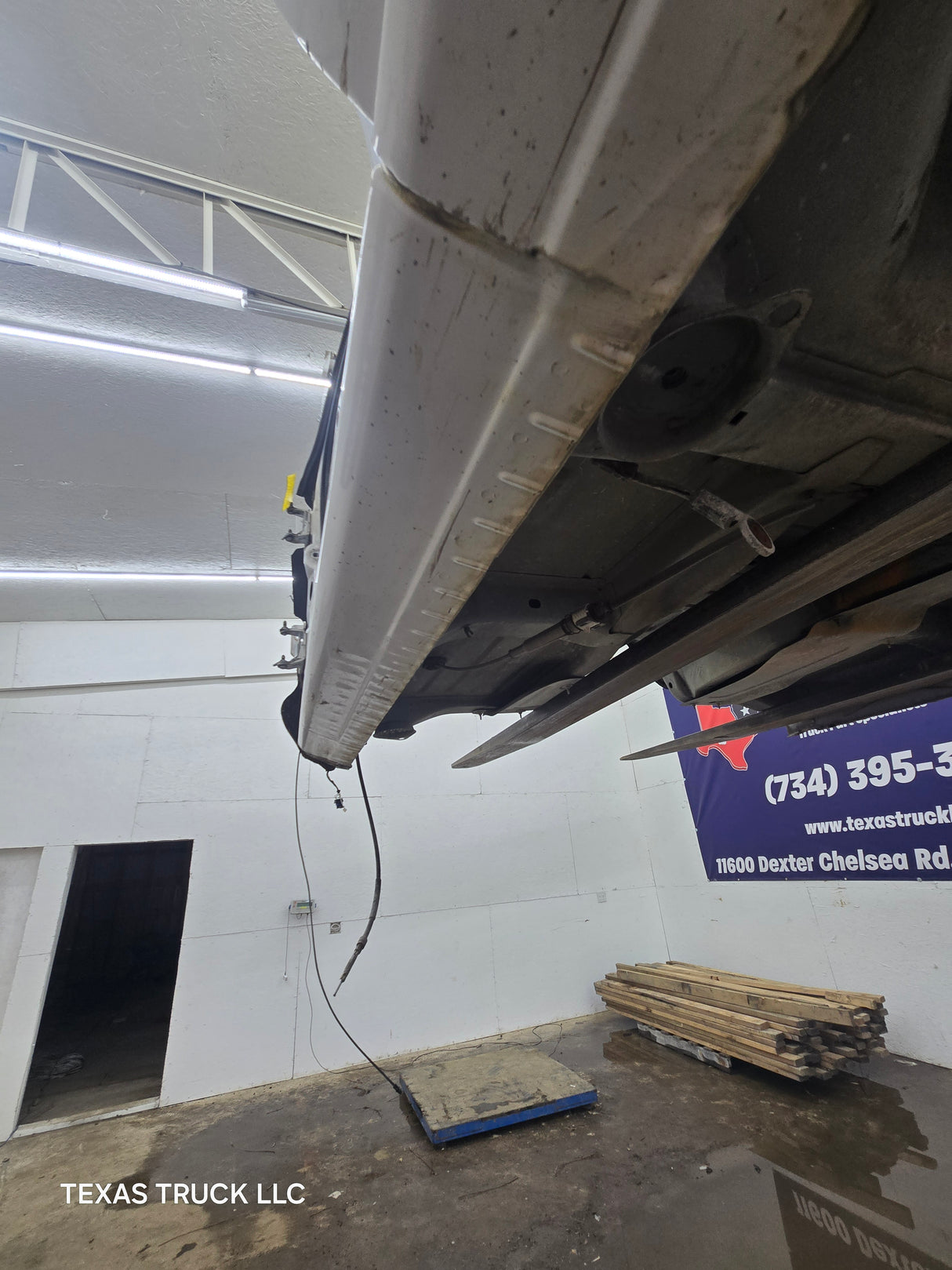 1999-2007 Chevrolet Silverado / GMC Sierra 1500 2500 HD 3500HD Regular Cab Body