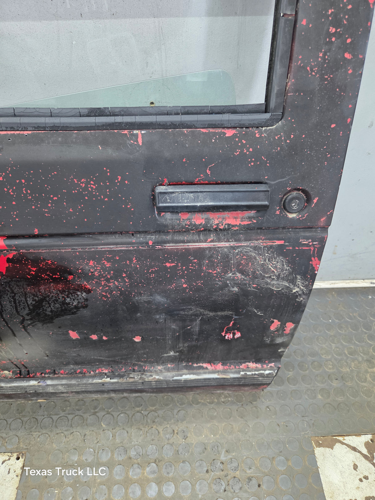 1982-1993 Chevrolet S10 /  GMC S15 Sonoma LH Driver Side Front Door